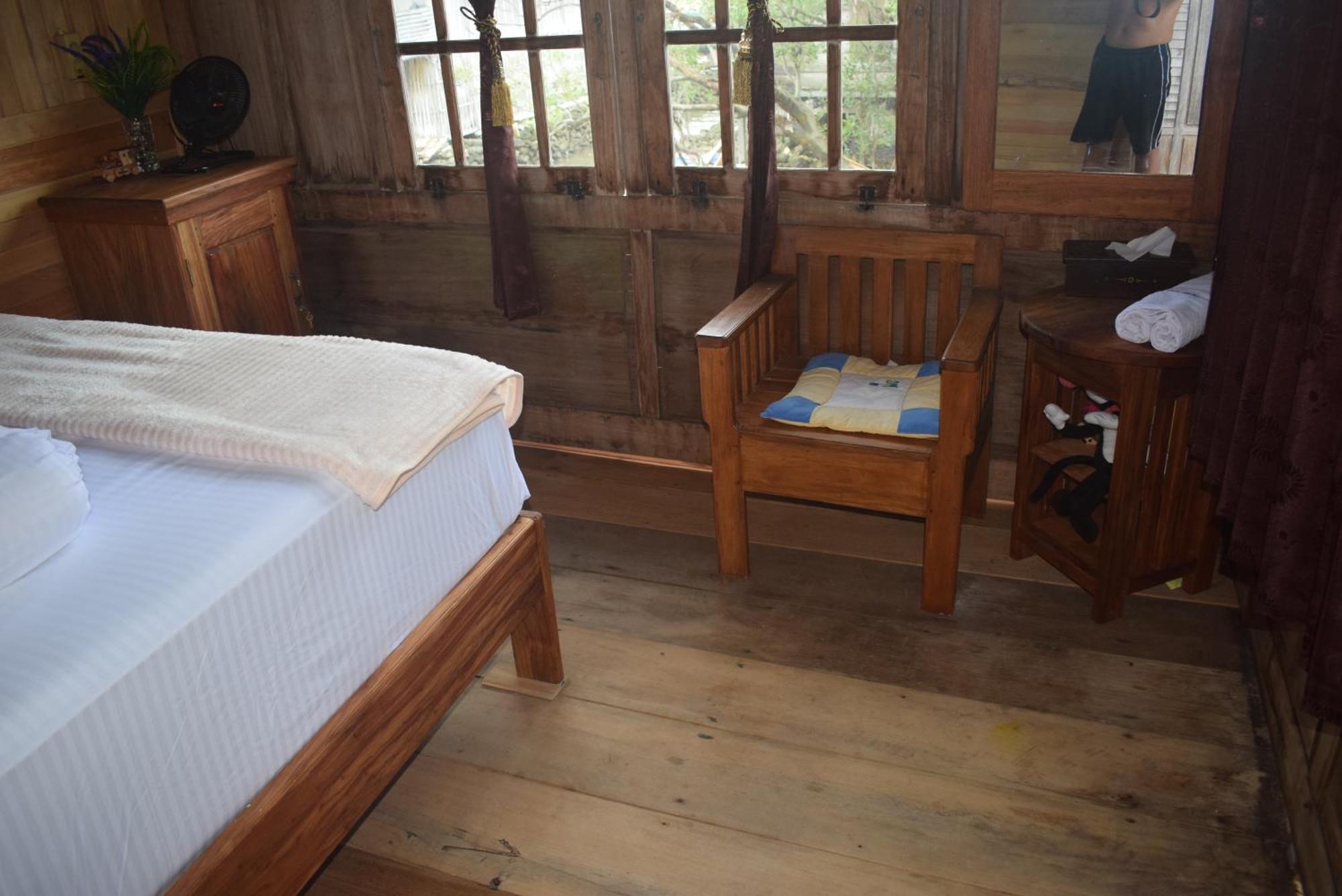 Areef Homestay Kaledupa מראה חיצוני תמונה
